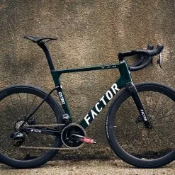 Factor Ostro V.A.M Force AXS